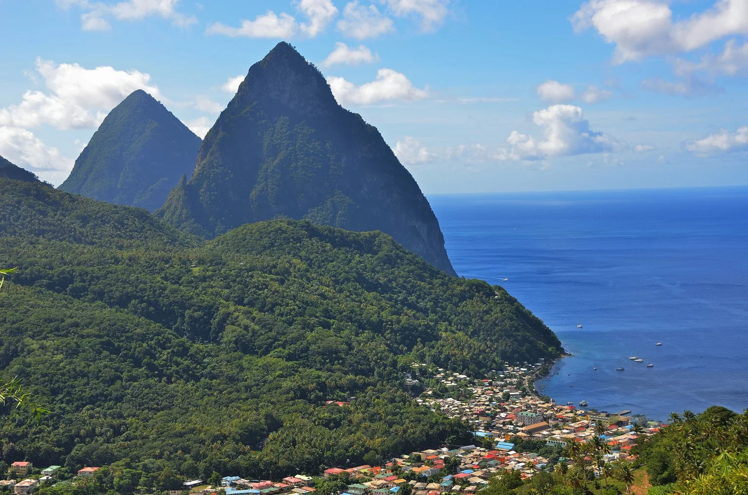 Dramatic tropical mountains and Caribbean coast