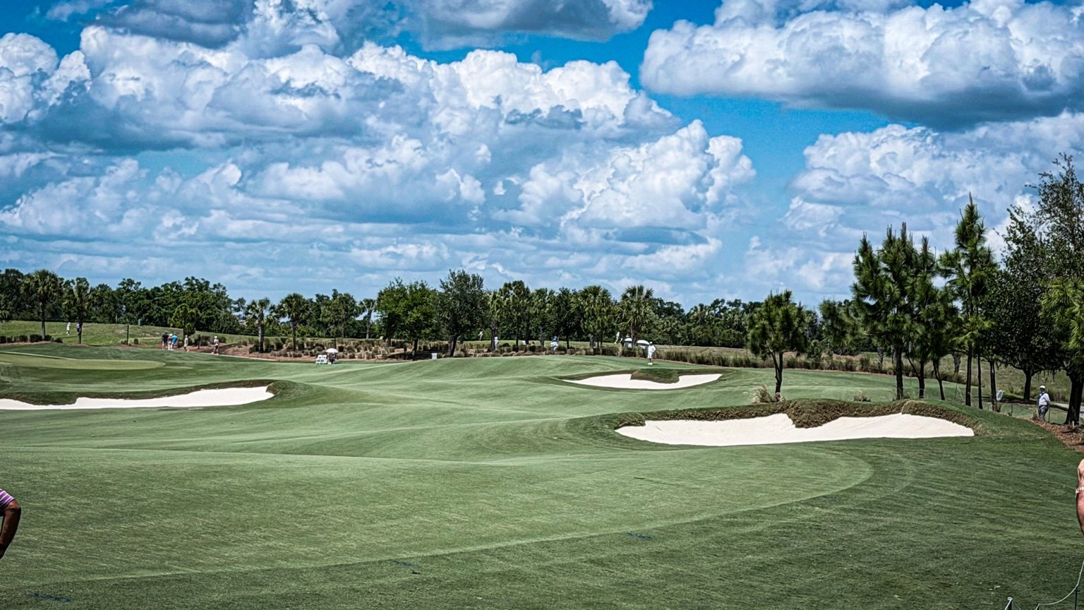 Sunshine golf course in Florida